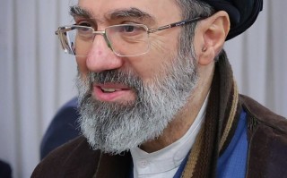 厦门穆杰塔巴号召伊朗民众植树缅怀冲突死难者