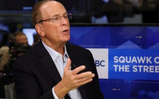 厦门贝莱德CEO警告：人工智能的迅猛发展可能加剧贫富不均